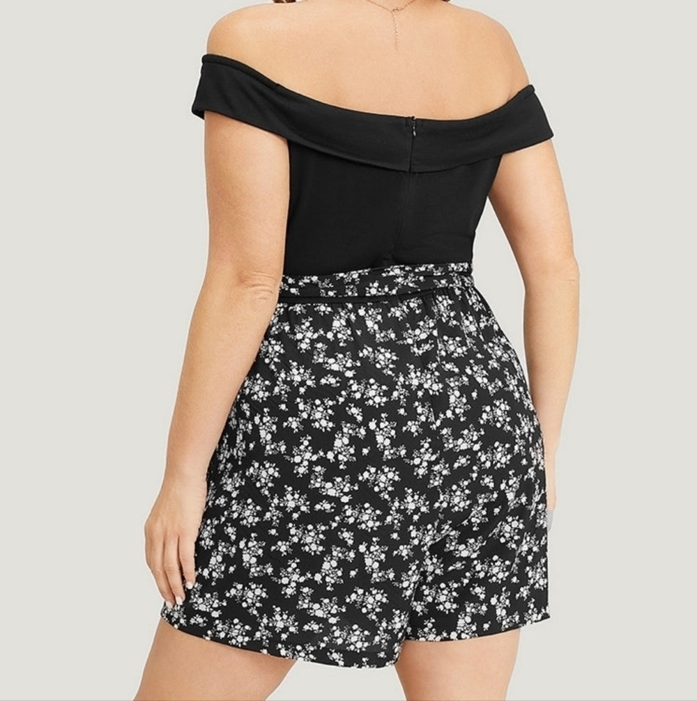 NWT BloomChic Romper Sz30 - Picture 2 of 6